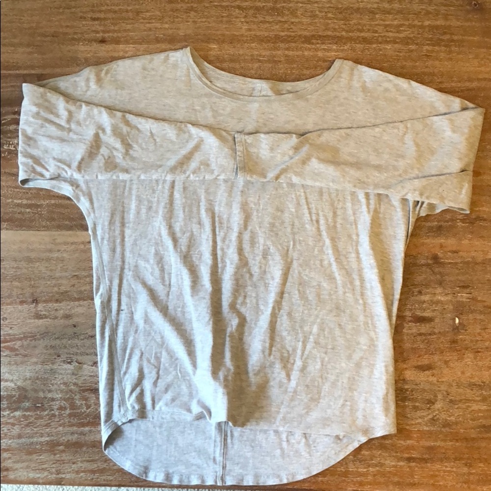 Off-the-shoulder long sleeve